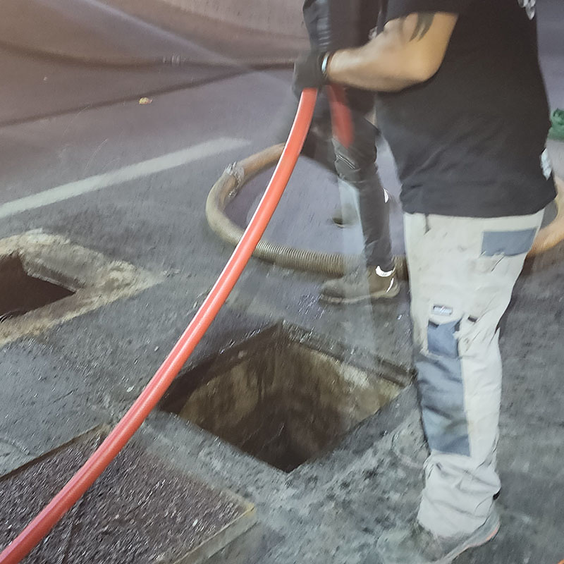 Limpieza de camaras de edificio (2)